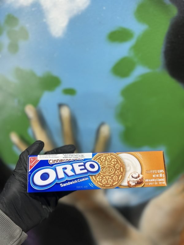 Oreo Cinnamon Bun 80g (Korea)